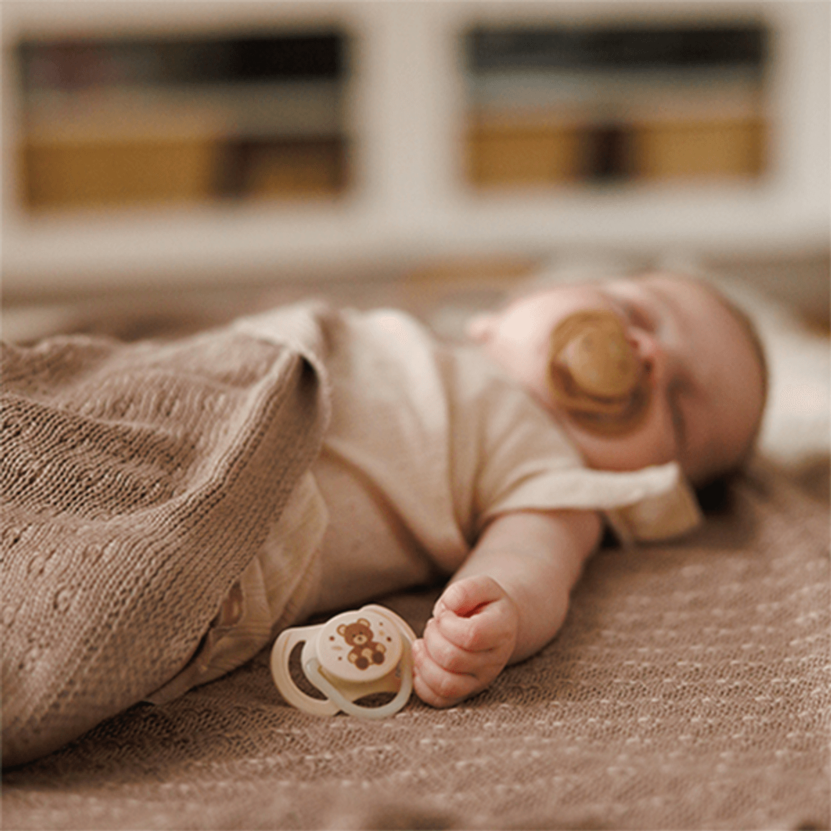 Babyono | Symmetrisk Sillikonsmokk | 0-6 mnd